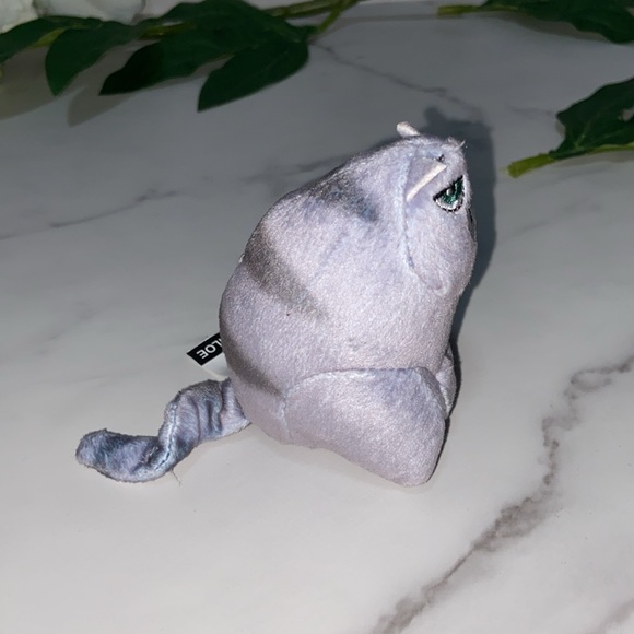 Pets Chloe cat and Gidget Puppy (The secret life) - Picture 10 of 17